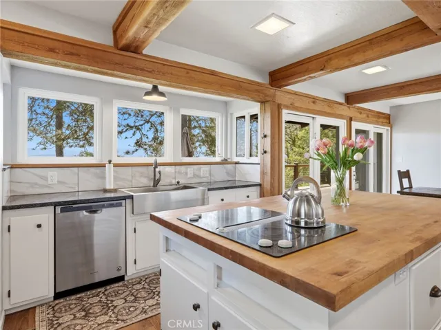 6314 Morrisey Lane, Mariposa, California 95338
