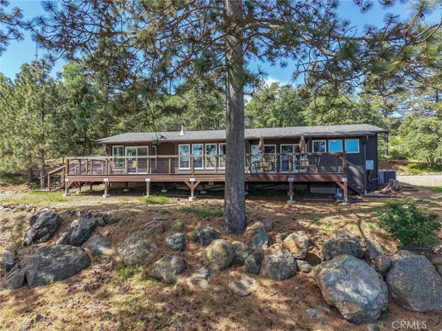 6314 Morrisey Lane, Mariposa, California 95338