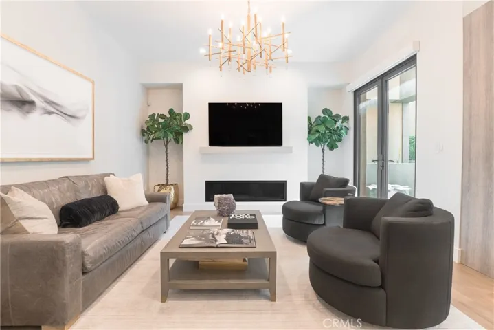 362 W Green 117, Pasadena, California 91105