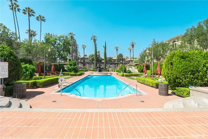 362 W Green 117, Pasadena, California 91105
