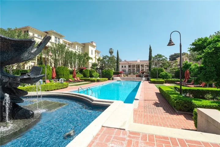 362 W Green 117, Pasadena, California 91105