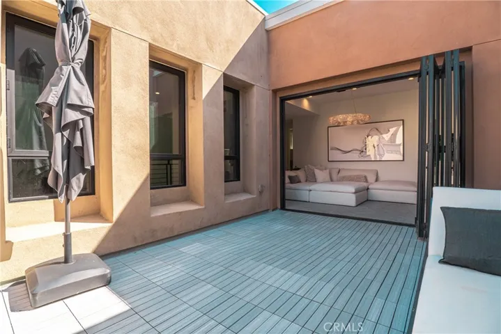 362 W Green 117, Pasadena, California 91105