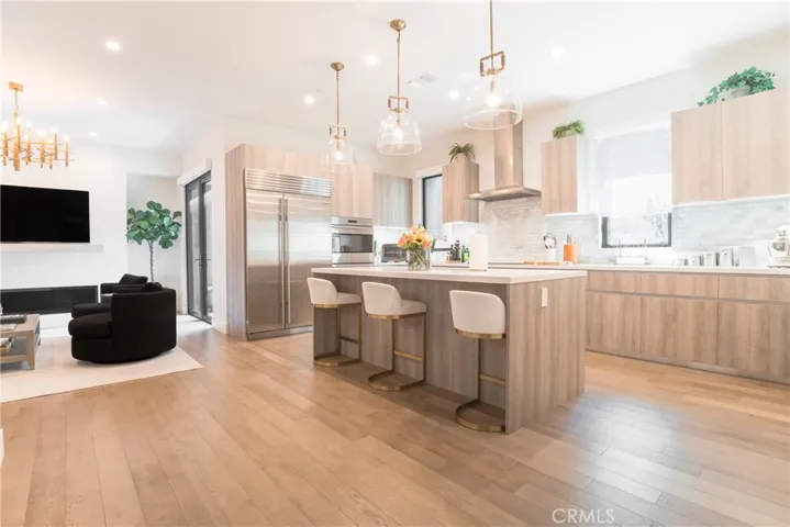 362 W Green 117, Pasadena, California 91105