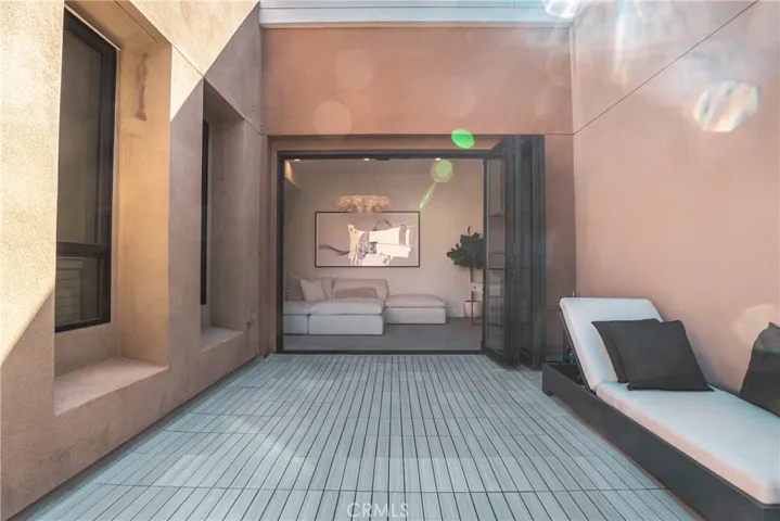 362 W Green 117, Pasadena, California 91105