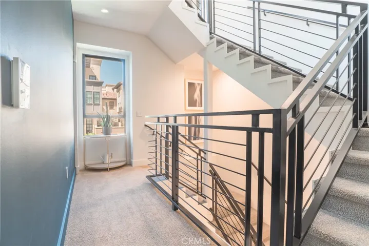 362 W Green 117, Pasadena, California 91105