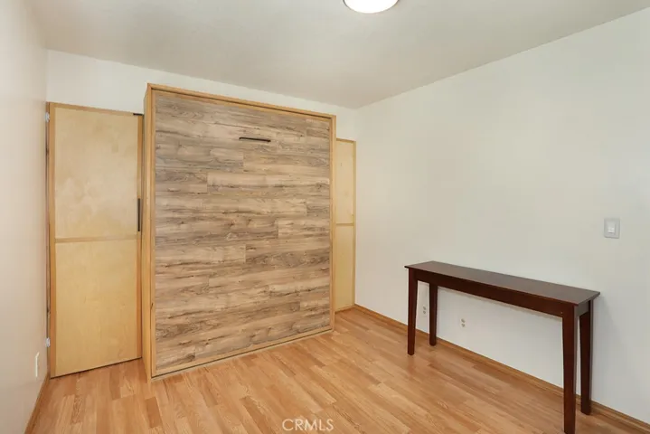 Murphy bed in 4th bedroom