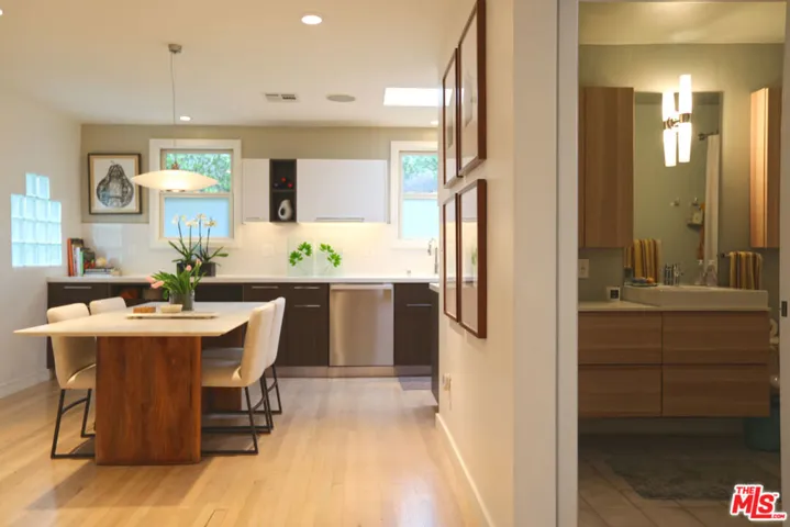 2707 Westwood Boulevard, Los Angeles, California 90064