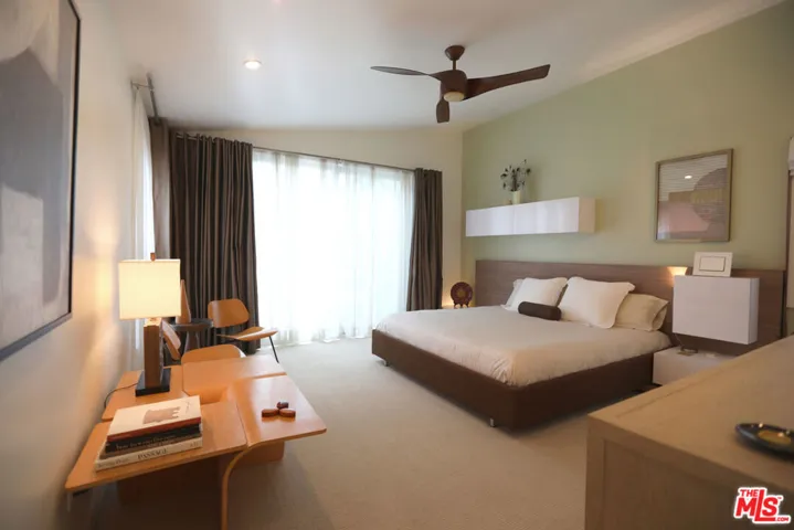 2707 Westwood Boulevard, Los Angeles, California 90064