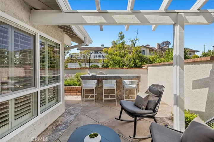 11 Seafaring, Corona Del Mar, California 92625