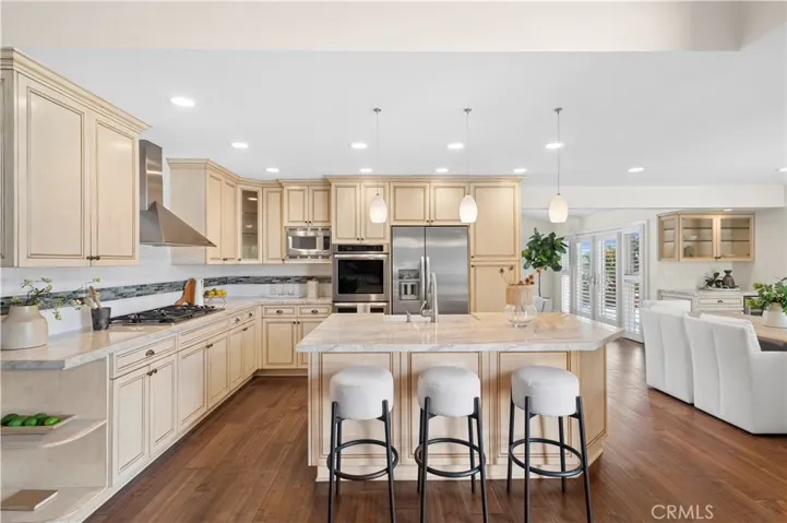 11 Seafaring, Corona Del Mar, California 92625