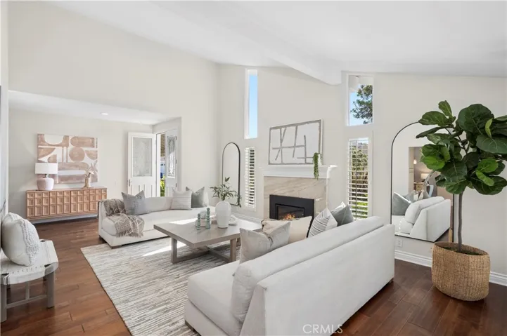11 Seafaring, Corona Del Mar, California 92625