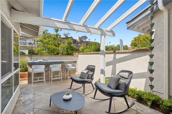 11 Seafaring, Corona Del Mar, California 92625