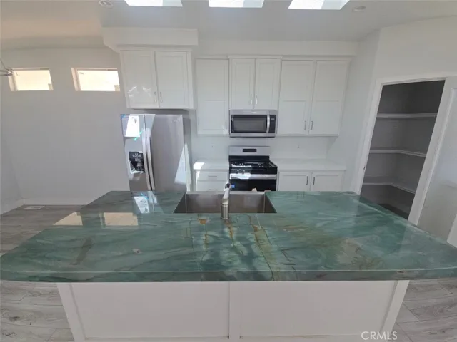 432 S Harbor Boulevard 1010, Santa Ana, California 92704