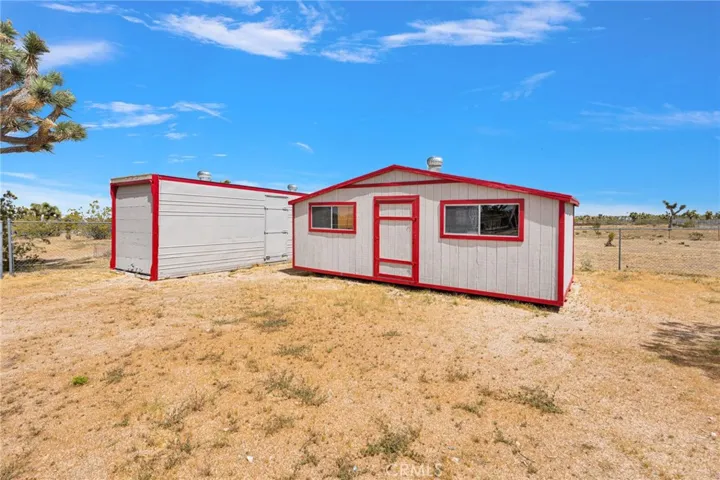 12837 Hacienda, Phelan, California 92371