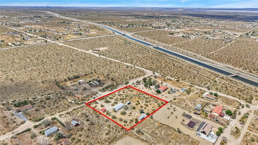 12837 Hacienda, Phelan, California 92371
