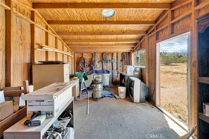 12837 Hacienda, Phelan, California 92371