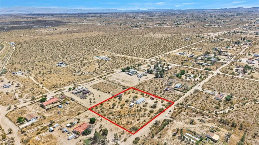 12837 Hacienda, Phelan, California 92371