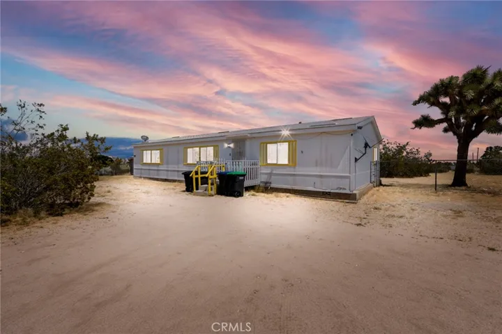 12837 Hacienda, Phelan, California 92371
