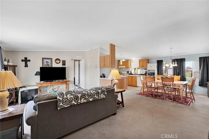 12837 Hacienda, Phelan, California 92371