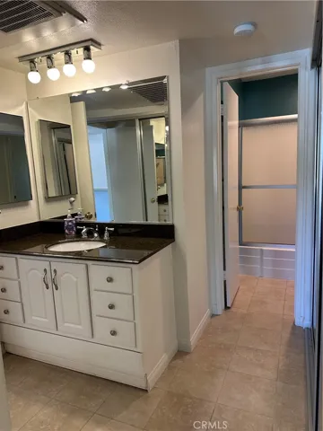 23515 Lyons 219, Valencia, California 91355