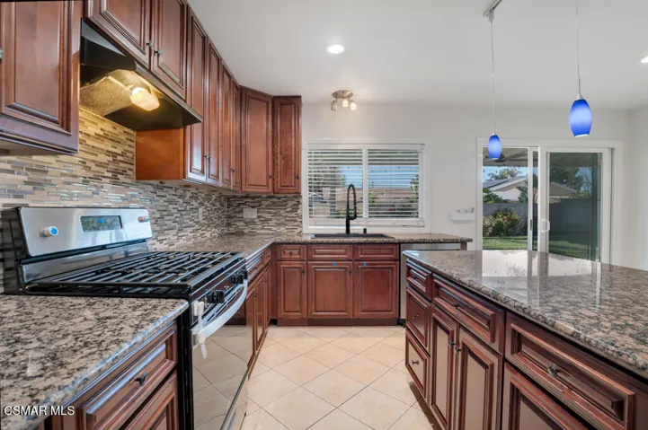 3523 Bryson Pl-HsHProd-5