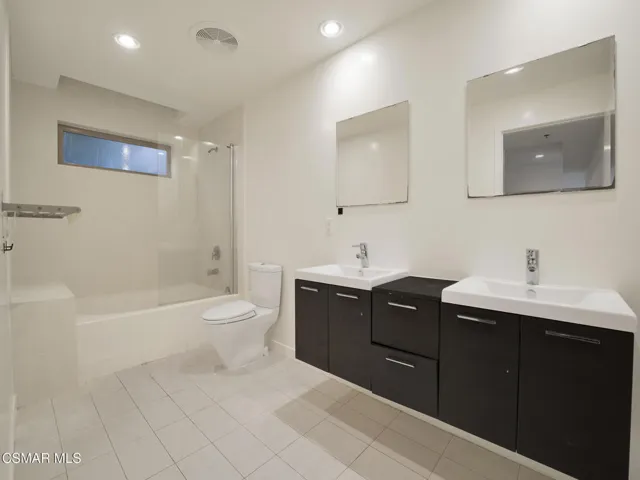 5016 Bakman Ave, North Hollywood -HsHPro