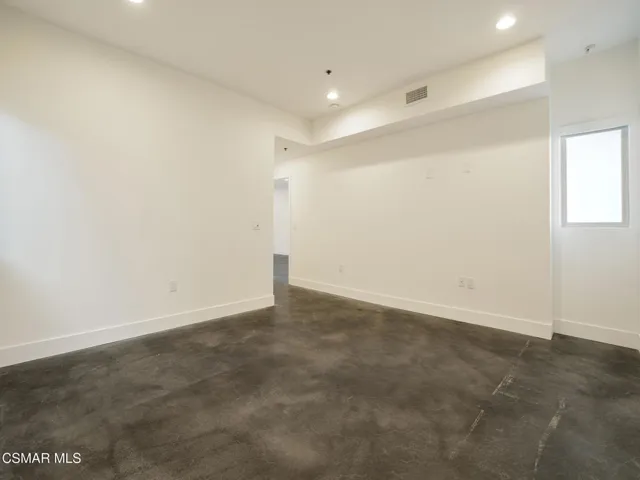 5016 Bakman Ave, North Hollywood -HsHPro