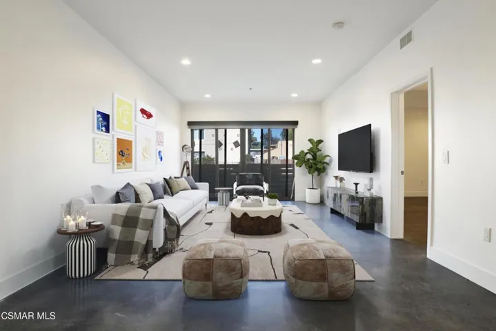 Virtually Staged - 5016 Bakman Ave. 104