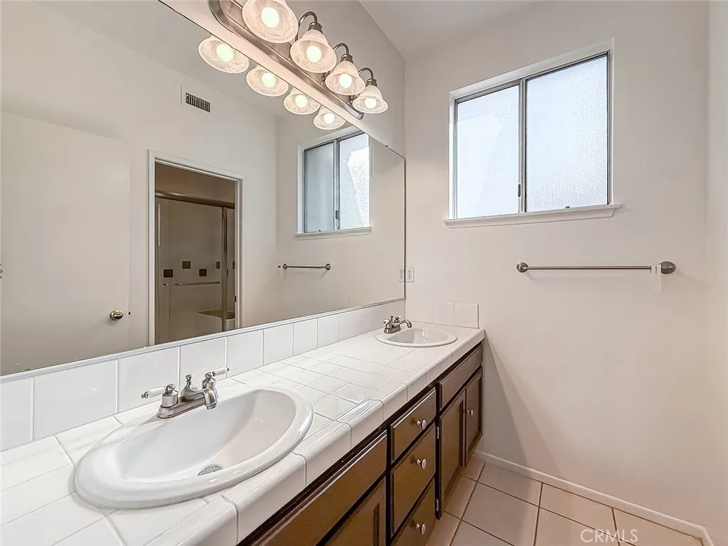 Primary Ensuite Bathroom