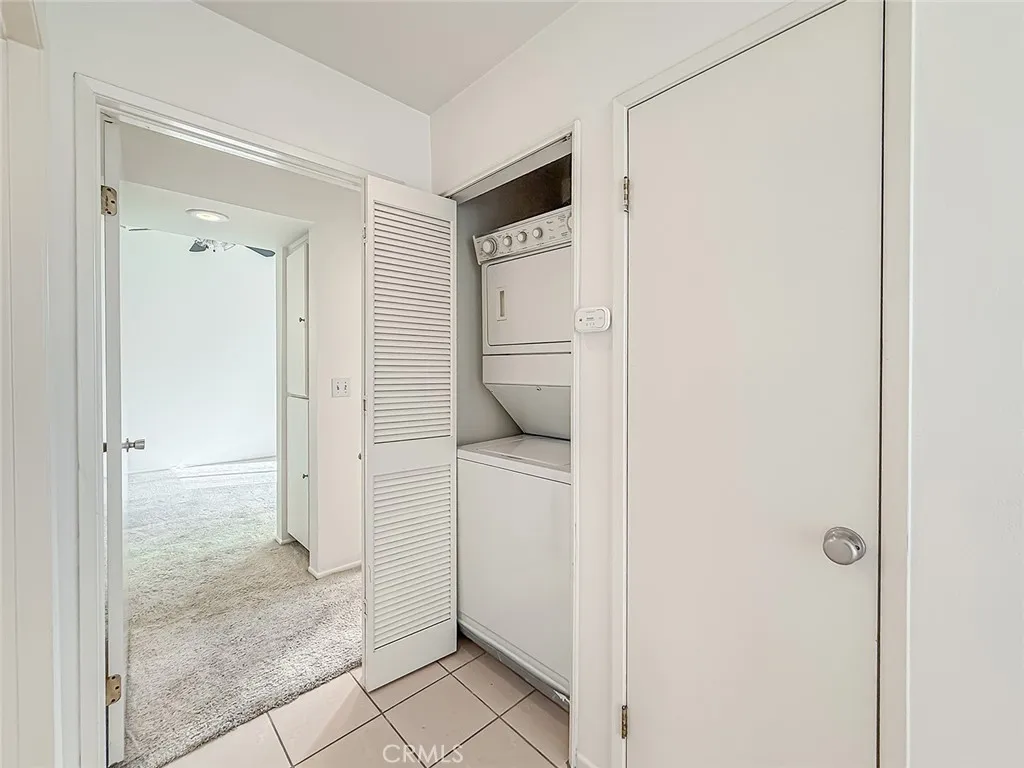 In Unit Washer and dryer