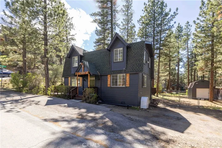 745 Barret, Big Bear City, California 92314