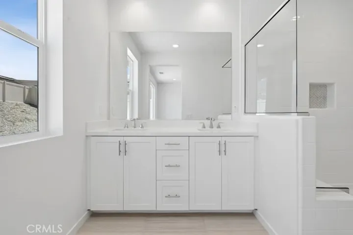 28916 Vertex Way, Canyon Country, California 91350