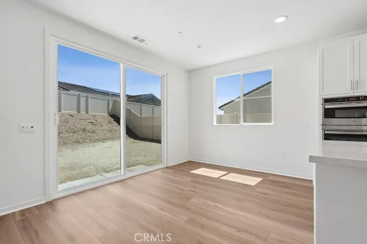 28916 Vertex Way, Canyon Country, California 91350