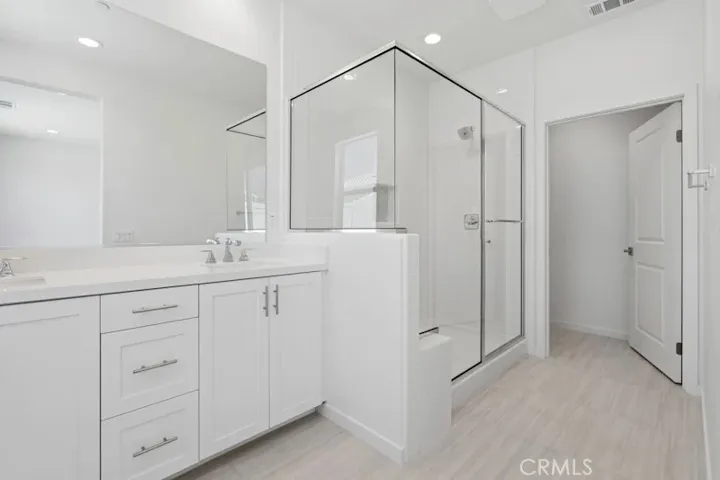 28916 Vertex Way, Canyon Country, California 91350
