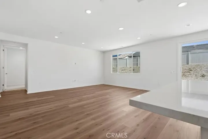 28916 Vertex Way, Canyon Country, California 91350