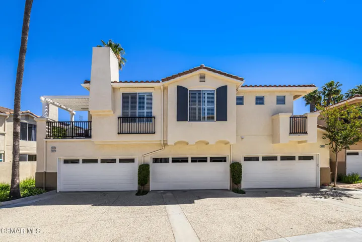 4038NapoliPl-VinceDingmanMedia-1