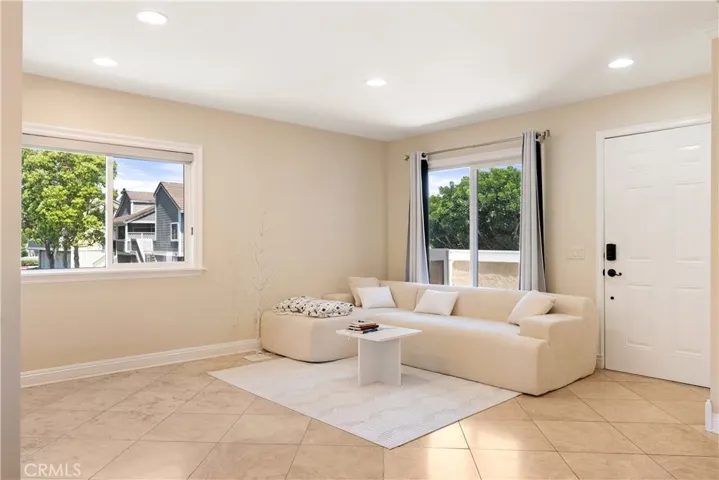18 Laurel, Aliso Viejo, California 92656