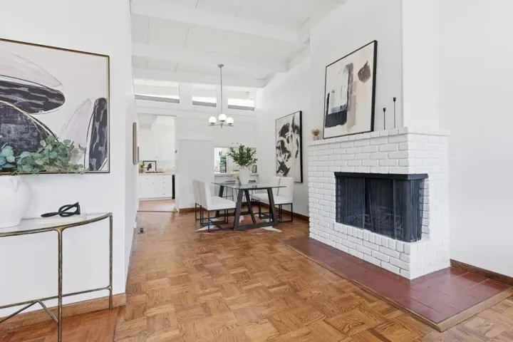3909 Middlefield Road F, Palo Alto, California 94303