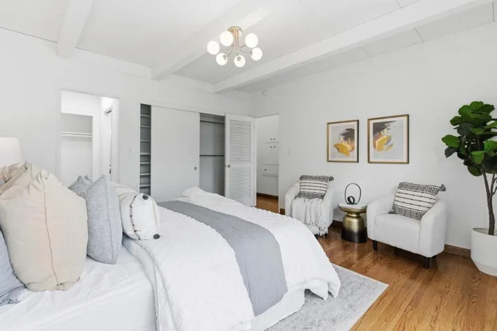 3909 Middlefield Road F, Palo Alto, California 94303