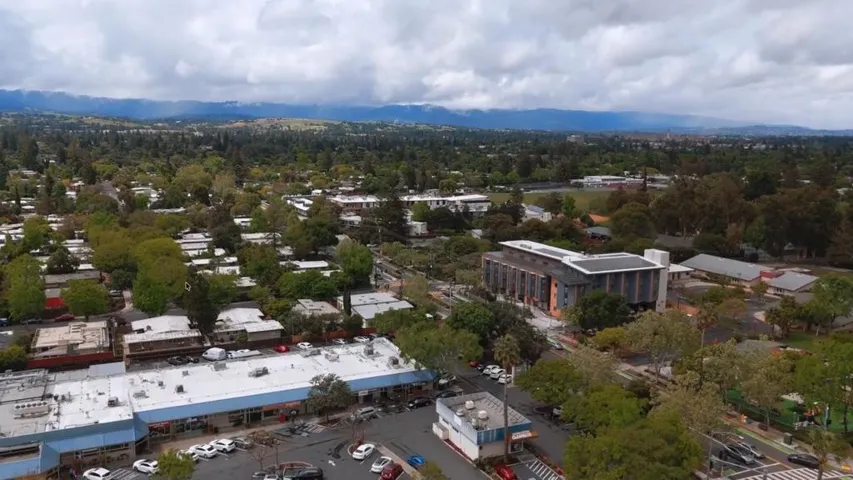 3909 Middlefield Road F, Palo Alto, California 94303