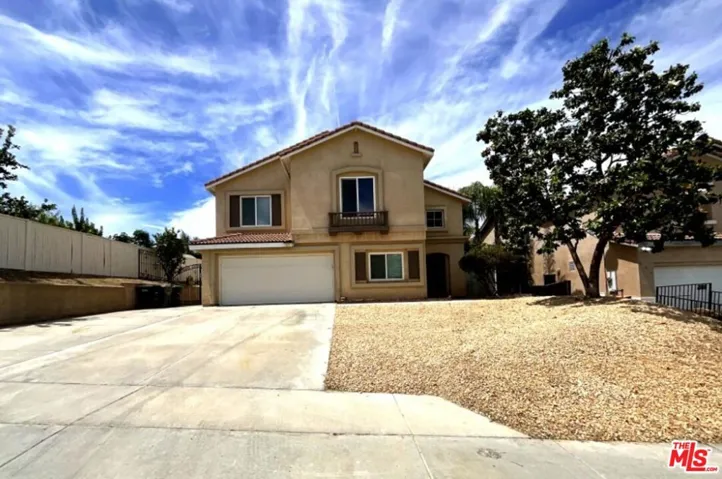 323 Steiner Drive, Hemet, California 92544