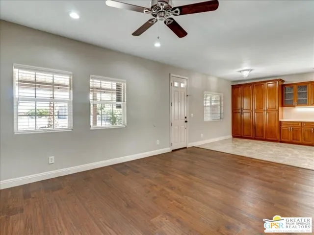 Family room 2