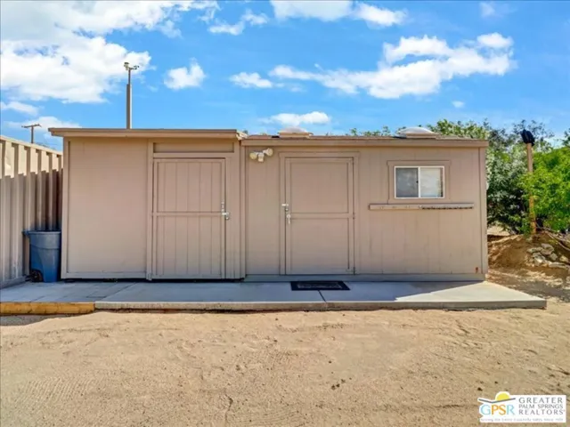 Storage shed 2