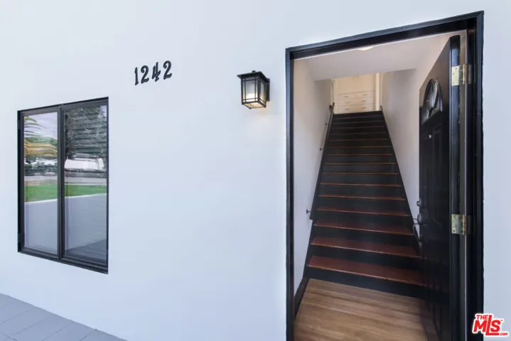 stairs to upstairs unit