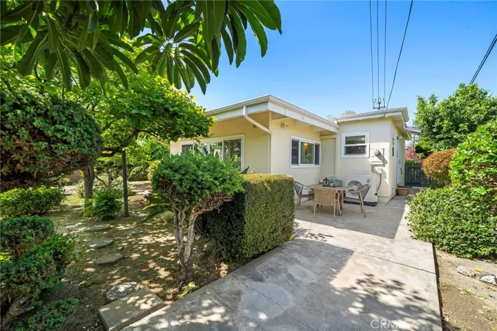 Stepping Stones, Walking Paths, Mature Trees, and Gardens