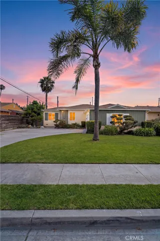 Ocean Breezes and Beautiful Sunsets