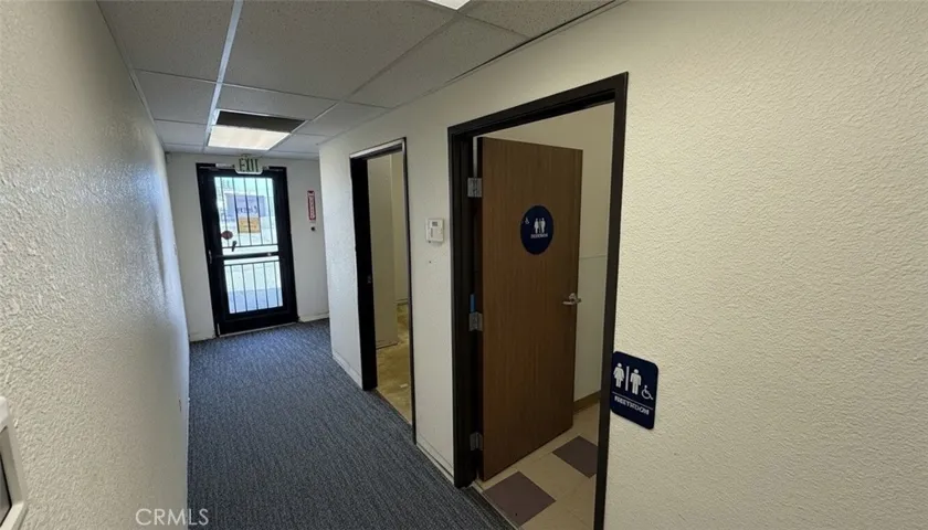 AI used to show flooring example