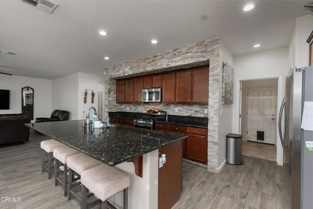 16_kitchen_2