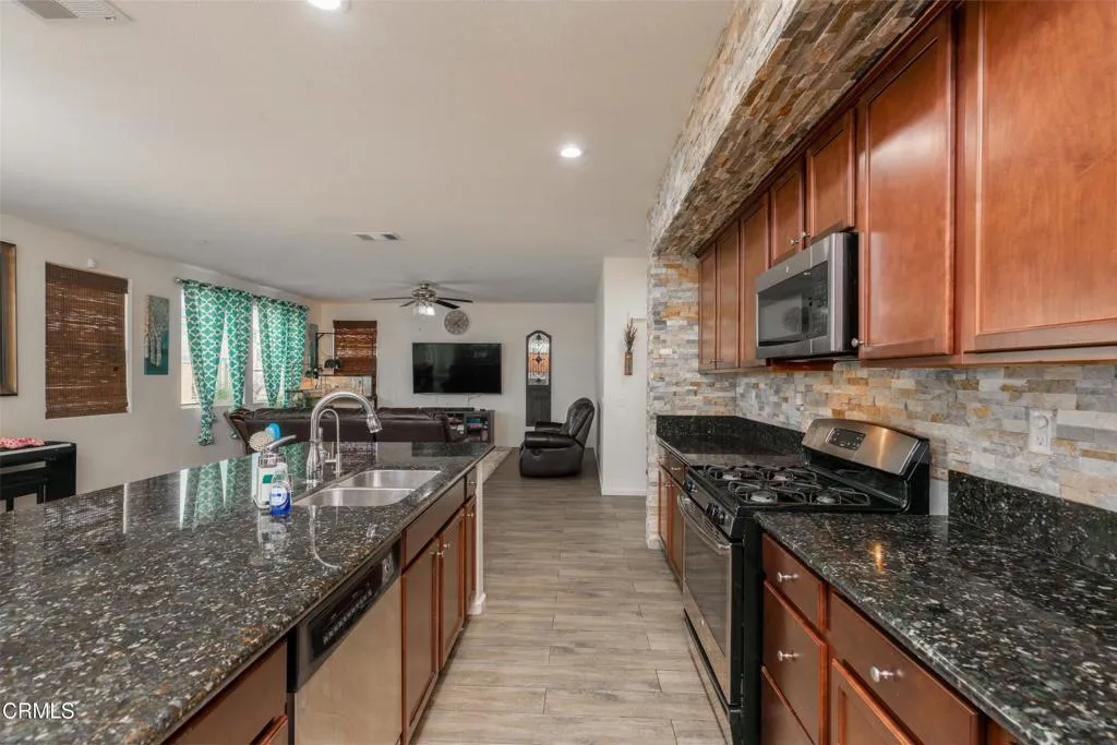 17_kitchen_3