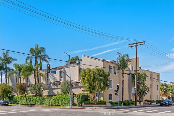 4807 Beck 2, Valley Village, California 91601